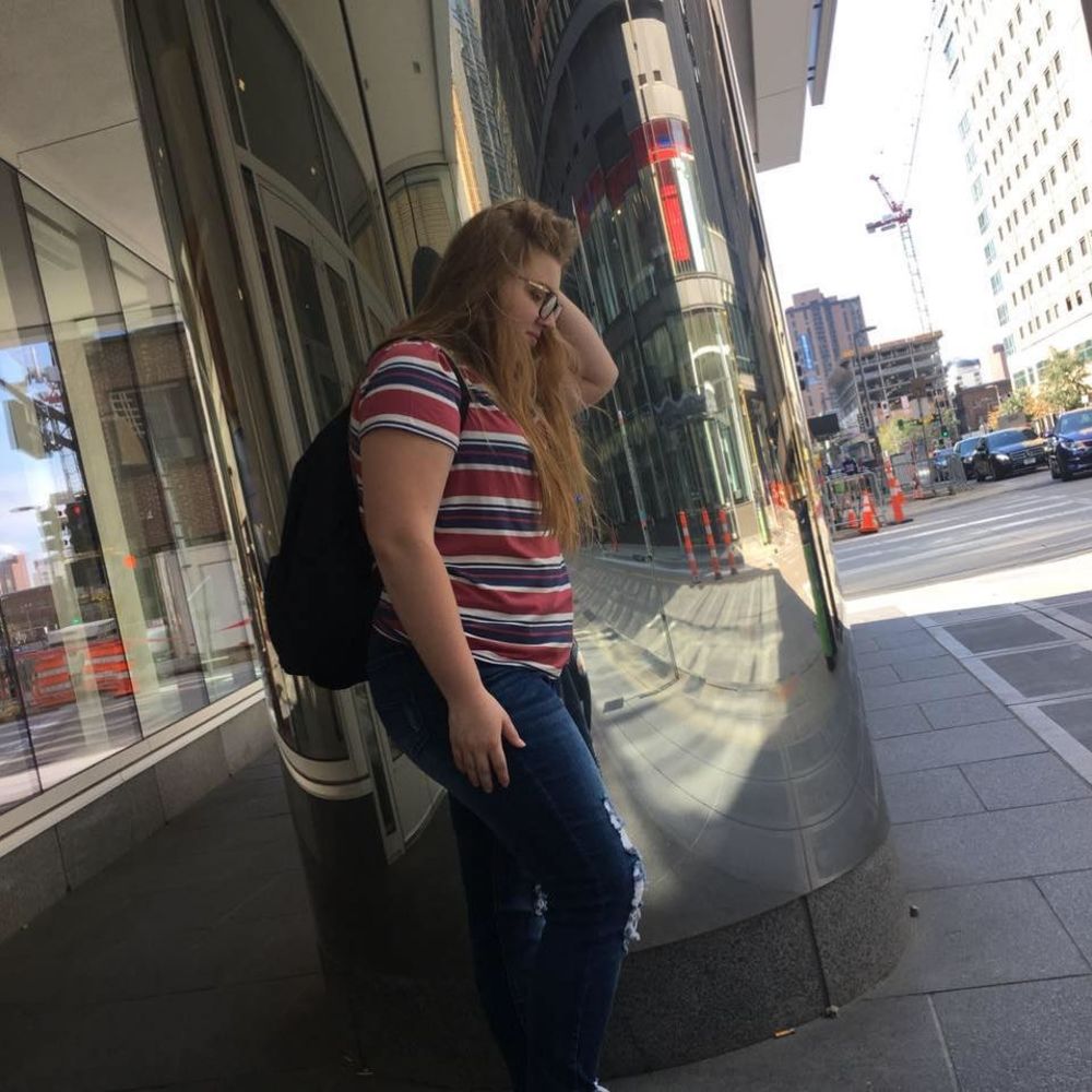 Meet your Posher, Hanna